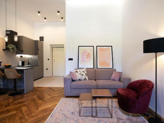 Polai Park Apartments Екстериор снимка