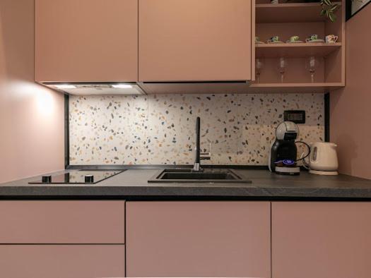 Polai Park Apartments Екстериор снимка