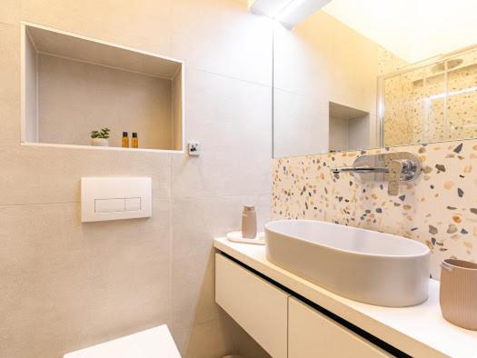 Polai Park Apartments Екстериор снимка